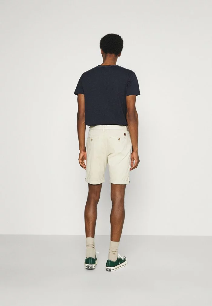 INDICODE JEANS KAISER CHINO EXCLUSIV - Short - Fog 3 INDICODE JEANS KAISER CHINO EXCLUSIV - Short - Fog – Image 3