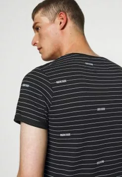 INDICODE JEANS ECKLEY - T-shirt Imprimé - Black -INDICODE JEANS Boutique 016a86e6a685423d8507d138f1aa8f0f