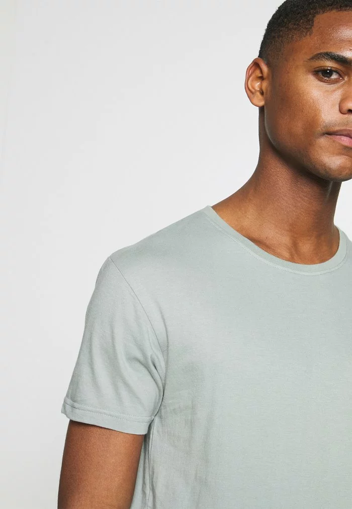 INDICODE JEANS CLIFF - T-shirt Basique - Blue Surf 4 INDICODE JEANS CLIFF - T-shirt Basique - Blue Surf – Image 4