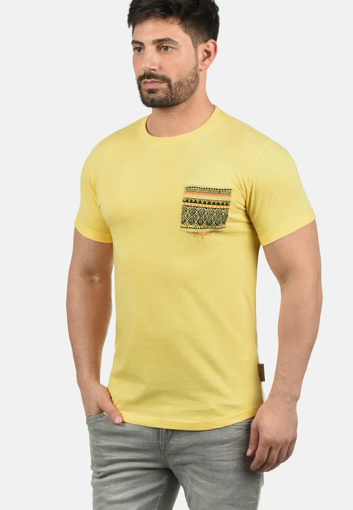 INDICODE JEANS IDPAXTON - T-shirt Imprimé - Yellow 1 INDICODE JEANS IDPAXTON - T-shirt Imprimé - Yellow