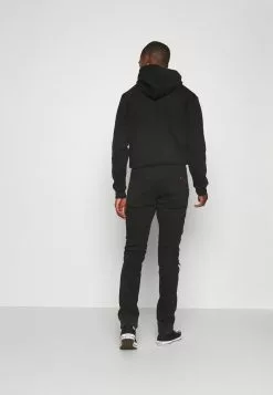 INDICODE JEANS WEAVER - Jean Slim - Black 8 INDICODE JEANS WEAVER - Jean Slim - Black -INDICODE JEANS Boutique 11bddfc203294751993520db8b74374e