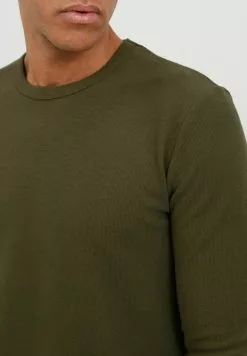 INDICODE JEANS IDAMBROSIUS - T-shirt à Manches Longues - Army 9 INDICODE JEANS IDAMBROSIUS - T-shirt à Manches Longues - Army -INDICODE JEANS Boutique 15f0057427ef4501afeb0aa03d2155db