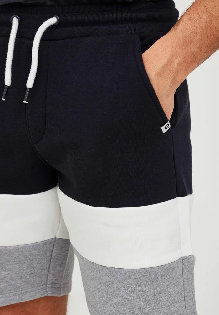 INDICODE JEANS IDCAUL - Short - Navy 4 INDICODE JEANS IDCAUL - Short - Navy – Image 4