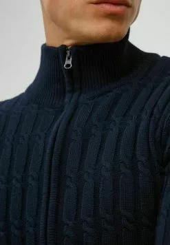 INDICODE JEANS IDPAULOMO - Gilet - Navy 9 INDICODE JEANS IDPAULOMO - Gilet - Navy -INDICODE JEANS Boutique 2b9dd2c5d1c34447a188581296c88480