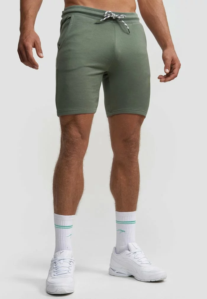 INDICODE JEANS Yates - Short - Laurel Wreath 1 INDICODE JEANS Yates - Short - Laurel Wreath