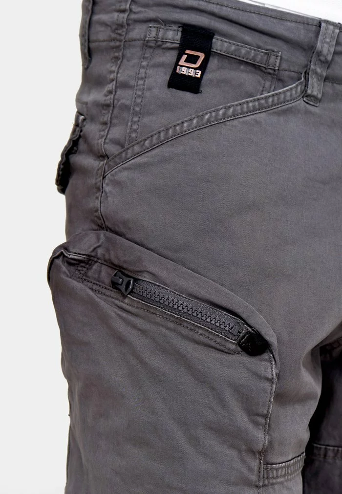 INDICODE JEANS BOSA - Short - Pewter 6 INDICODE JEANS BOSA - Short - Pewter – Image 6