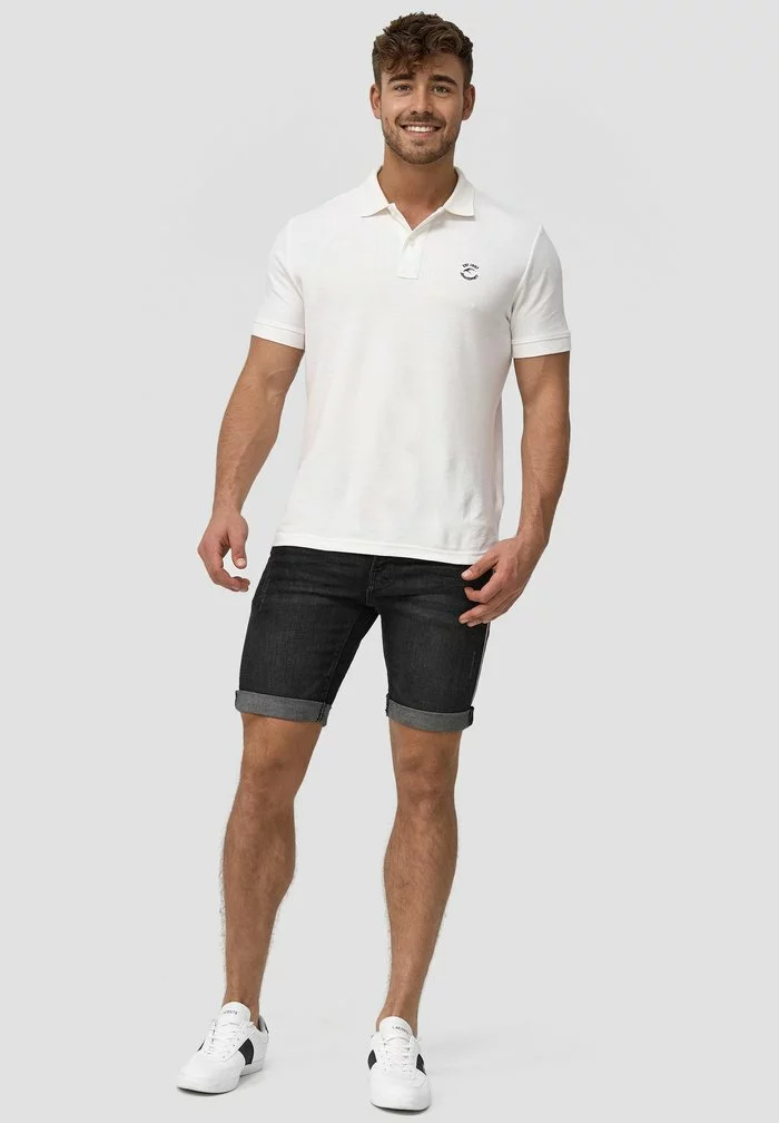 INDICODE JEANS Short En Jean - Black 2 INDICODE JEANS Short En Jean - Black – Image 2