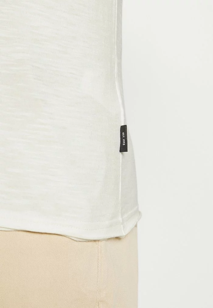 INDICODE JEANS HESS - T-shirt Imprimé - Rootbeer 4 INDICODE JEANS HESS - T-shirt Imprimé - Rootbeer – Image 4