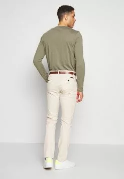 INDICODE JEANS GOVER - Chino - Fog 8 INDICODE JEANS GOVER - Chino - Fog -INDICODE JEANS Boutique 4a9439da88dc4e43810bd34f02ae3c37