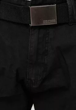 INDICODE JEANS CARGO ABNER - Short - Black 9 INDICODE JEANS CARGO ABNER - Short - Black -INDICODE JEANS Boutique 4b0febe95f4346ebbf86d56868521040