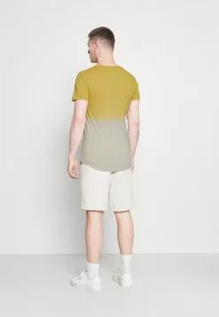 INDICODE JEANS CLIFF - T-shirt Basique - Mustard -INDICODE JEANS Boutique 50b6faf3e3ac46a4ad01d70e47512f96