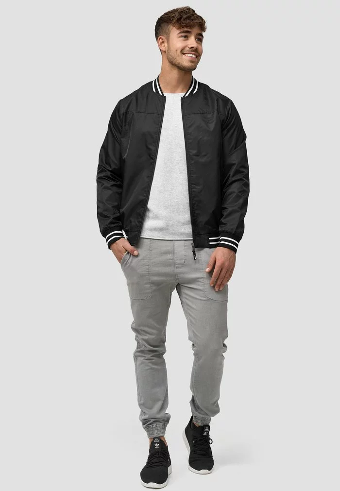 INDICODE JEANS MANOS - Blouson Bomber - Black 2 INDICODE JEANS MANOS - Blouson Bomber - Black – Image 2