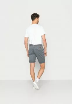 INDICODE JEANS CONER - Short - Iron -INDICODE JEANS Boutique 583d8ea2505343fcb8ce2e2b3e7ba900