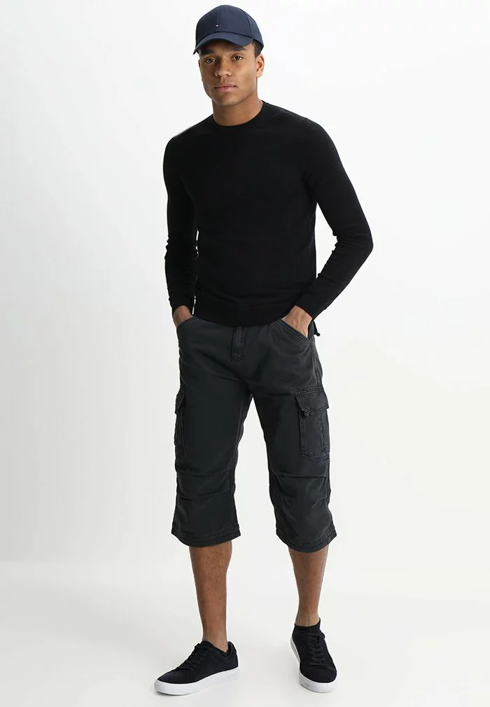 INDICODE JEANS NICOLAS - Short - Black 2 INDICODE JEANS NICOLAS - Short - Black – Image 2