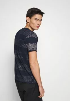 INDICODE JEANS ALLEN - T-shirt Imprimé - Navy -INDICODE JEANS Boutique 5e9e66c1a3f34a58895b781baef3b261
