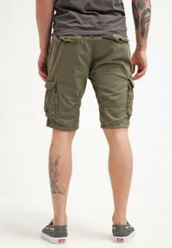 INDICODE JEANS MONROE - Short - Army -INDICODE JEANS Boutique 612b62b4e5fc42169dda564fea03891b