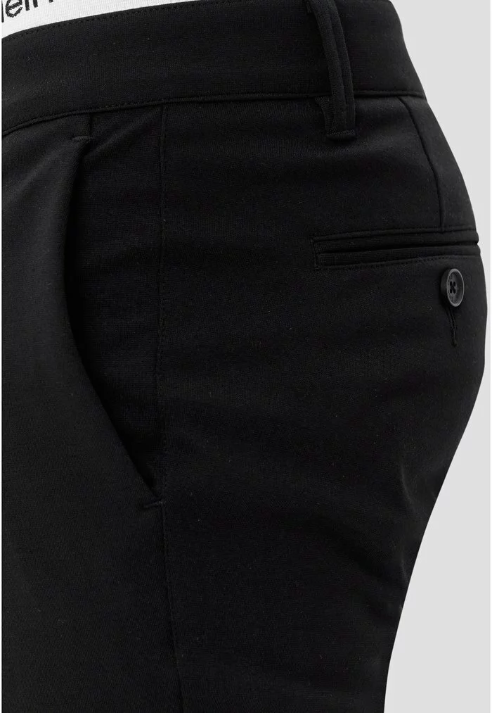 INDICODE JEANS AALBORG - Short - Black 5 INDICODE JEANS AALBORG - Short - Black – Image 5