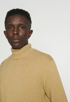 INDICODE JEANS SPARKS - Pullover - Cornstcok -INDICODE JEANS Boutique 647a1cd3ea44407989bdd5e9e5caf21f