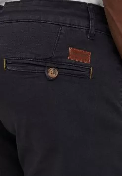 INDICODE JEANS IDMIKA - Short - Jet Black 9 INDICODE JEANS IDMIKA - Short - Jet Black -INDICODE JEANS Boutique 660f1d0530604d34b3a762ced0bb449b