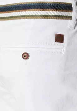 INDICODE JEANS TRAVIS - Short - Offwhite -INDICODE JEANS Boutique 67fcadea186d4e52b505feeb140702ac