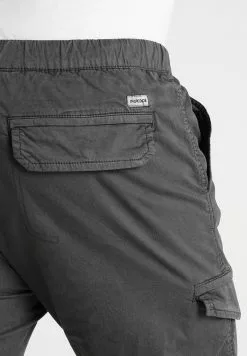 INDICODE JEANS LEVI PLUS - Pantalon Cargo - Raven -INDICODE JEANS Boutique 6acff1976ed54ce1abd99154a620a10d