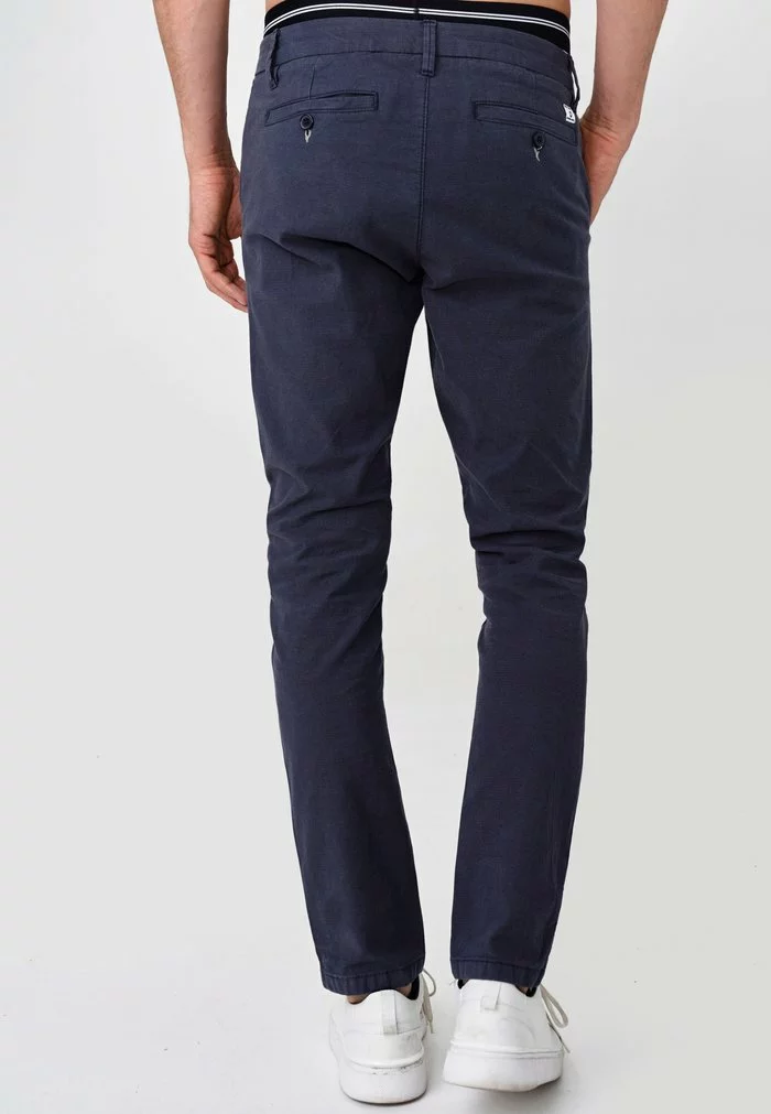 INDICODE JEANS CREED - Chino - Navy 4 INDICODE JEANS CREED - Chino - Navy – Image 4