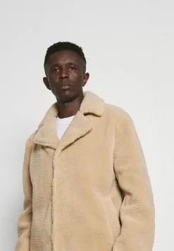 INDICODE JEANS JONES - Veste D'hiver - Cornstalk 9 INDICODE JEANS JONES - Veste D'hiver - Cornstalk -INDICODE JEANS Boutique 7166f930a2854982ba9c6970e076b479