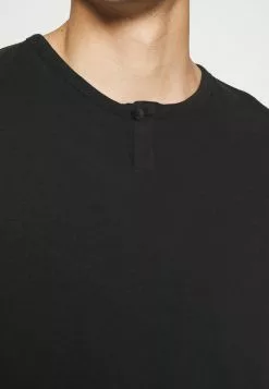 INDICODE JEANS COHEN - T-shirt Basique - Black -INDICODE JEANS Boutique 749dc1aec5434db19f4a234413aaf9c4