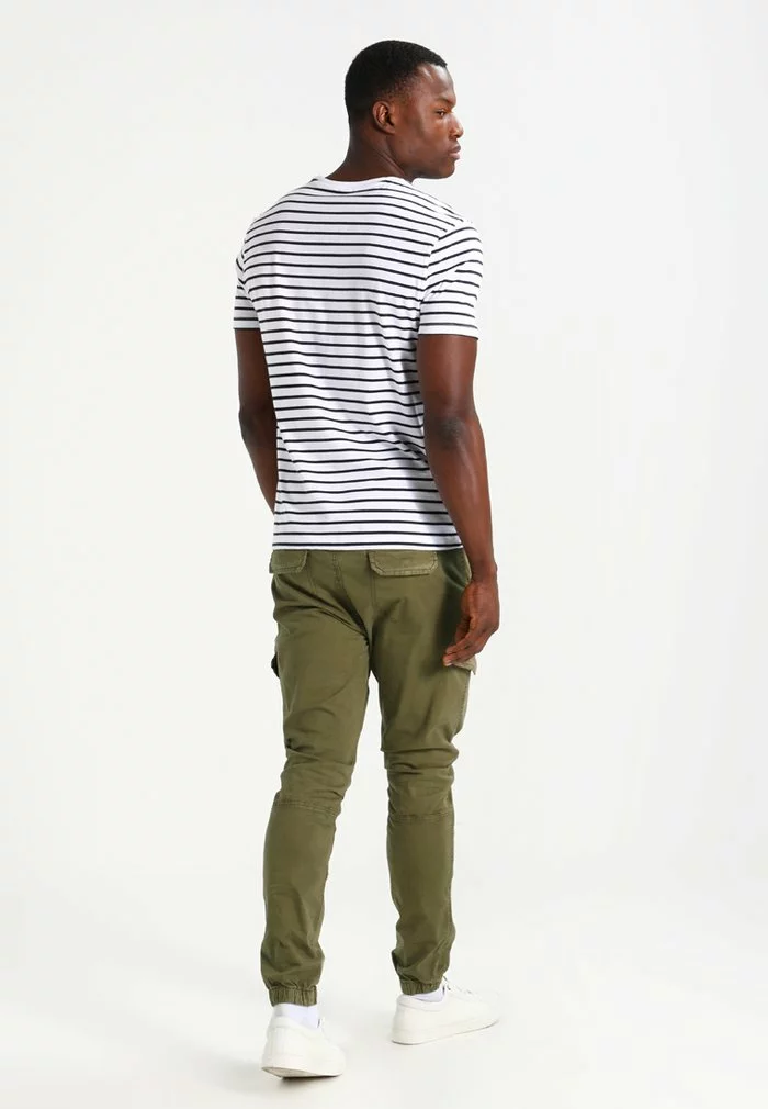 INDICODE JEANS LEVI - Pantalon Cargo - Army 3 INDICODE JEANS LEVI - Pantalon Cargo - Army – Image 3