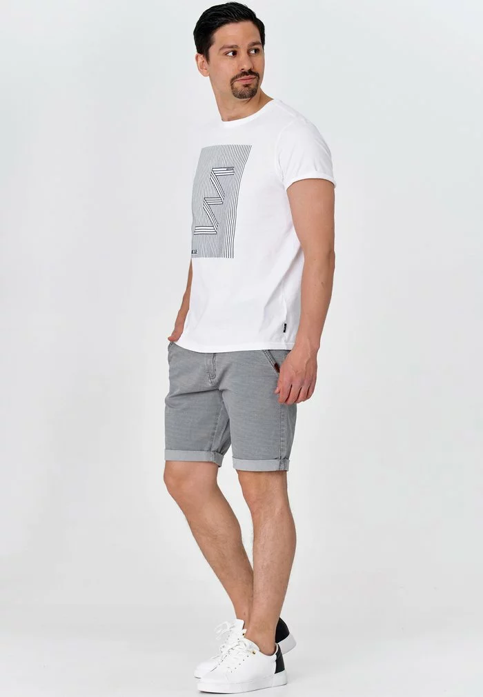 INDICODE JEANS CAEDMON - Short - Lt Grey 2 INDICODE JEANS CAEDMON - Short - Lt Grey – Image 2