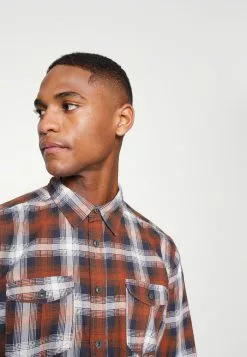 INDICODE JEANS HUBBARD - Chemise - Arabian Spice