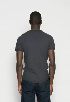 INDICODE JEANS ALAIN - T-shirt Basique - Black 7 INDICODE JEANS ALAIN - T-shirt Basique - Black -INDICODE JEANS Boutique 82c288e99a294be4afcbb9456f605bc1