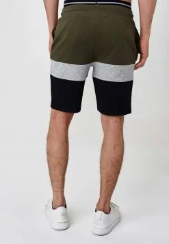 INDICODE JEANS PAUL - Short - Army -INDICODE JEANS Boutique 83cbe67769f14c93b4608e9b8b7757f3