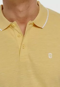 INDICODE JEANS Polo - Pale Banana -INDICODE JEANS Boutique 869c982efccb464287f2e51687171086