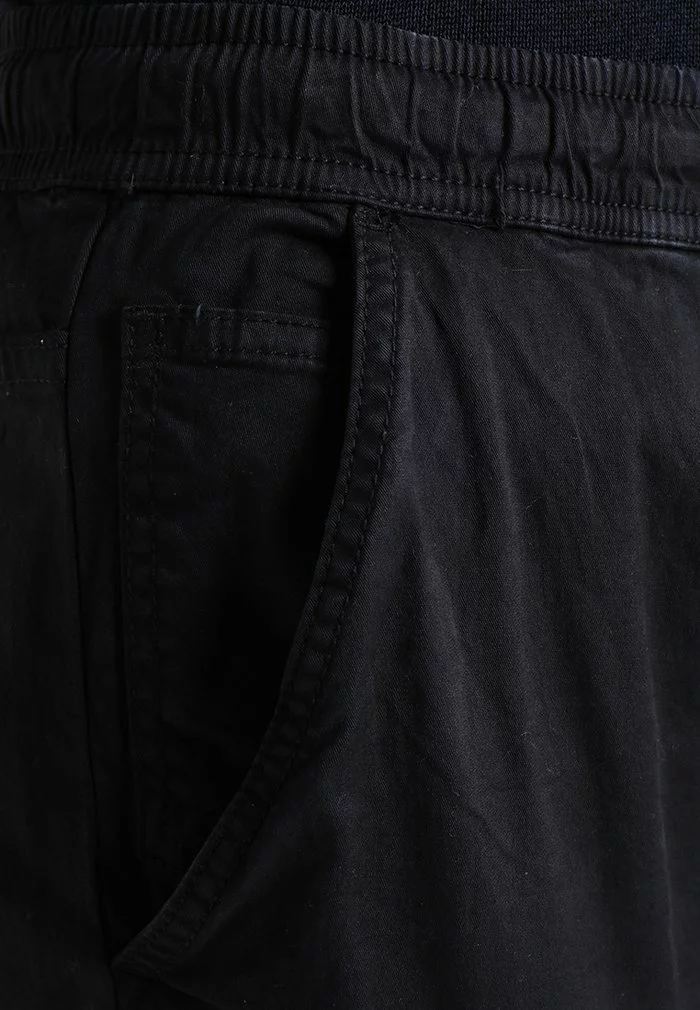 INDICODE JEANS LAKELAND - Pantalon Cargo - Black 4 INDICODE JEANS LAKELAND - Pantalon Cargo - Black – Image 4