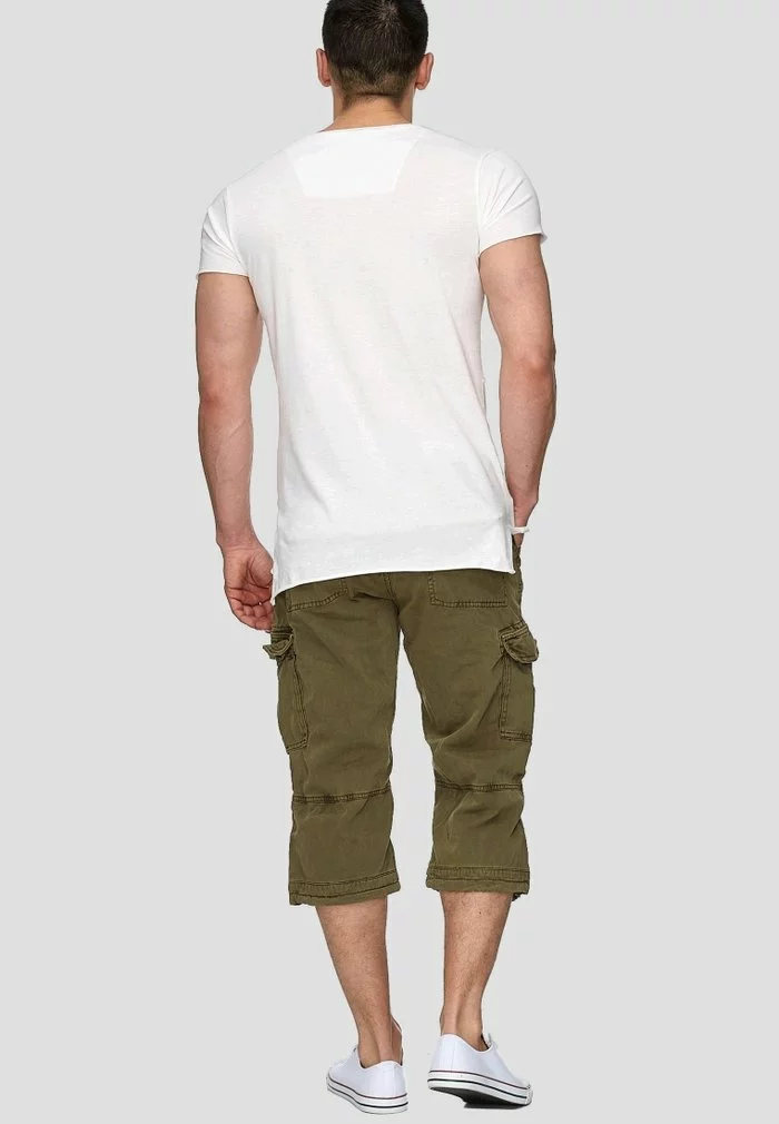 INDICODE JEANS MIT GÜRTEL NICOLAS - Short - Dark Green 3 INDICODE JEANS MIT GÜRTEL NICOLAS - Short - Dark Green – Image 3