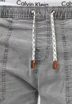 INDICODE JEANS Short - Light Grey -INDICODE JEANS Boutique a07aad4073a74e3581fe1d37c97d8b8d