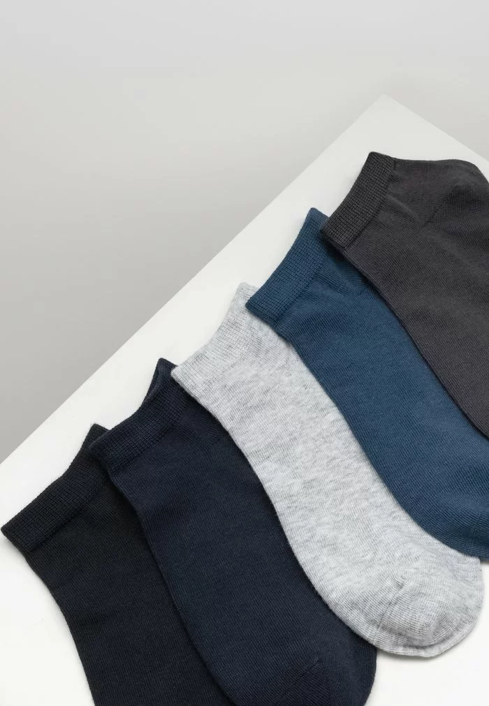 INDICODE JEANS 5 PACK - Chaussettes - Black/blue/grey 4 INDICODE JEANS 5 PACK - Chaussettes - Black/blue/grey – Image 4