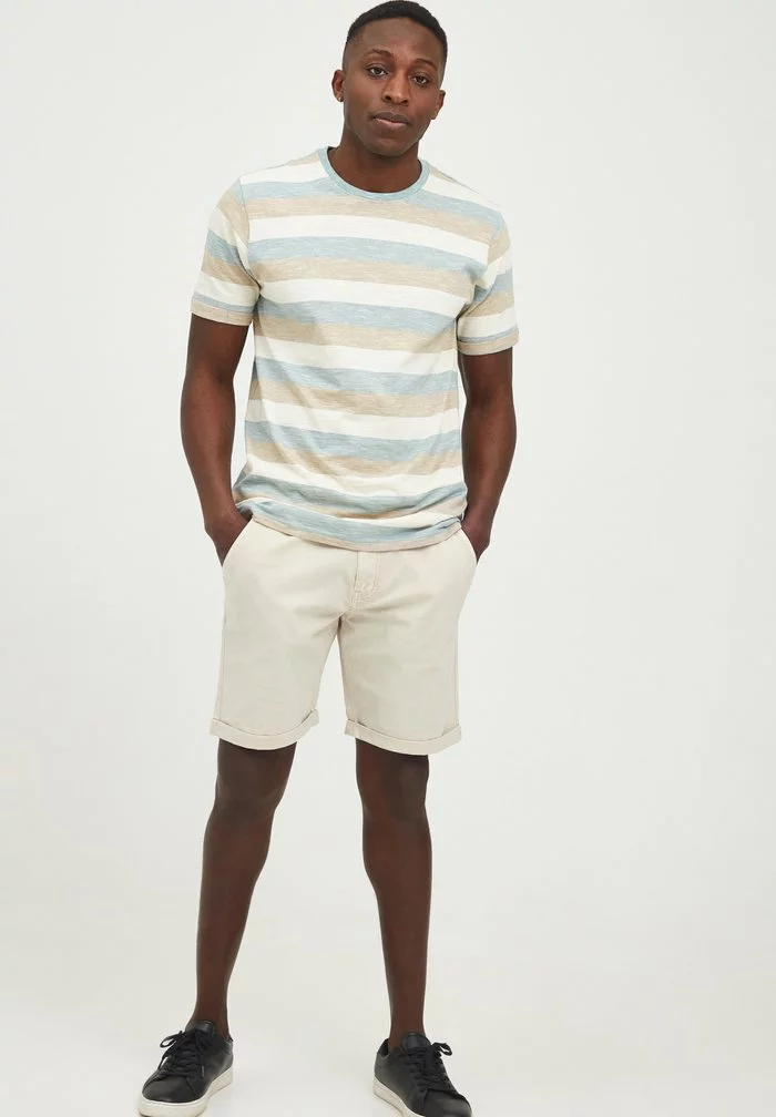 INDICODE JEANS IDRON - Short - Fog 2 INDICODE JEANS IDRON - Short - Fog – Image 2