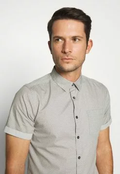 INDICODE JEANS TRISTIN - Chemise - Grey -INDICODE JEANS Boutique a59f9985a8b04709a5d86ae1997a5d9a