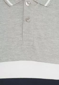 INDICODE JEANS SCOTT - Polo - Light Grey -INDICODE JEANS Boutique a706b76313e949ceb79ca5ec50d50790