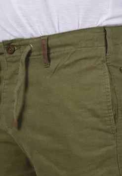 INDICODE JEANS IDMOSES - Short - Dark Olive -INDICODE JEANS Boutique ac1c6c1e2dbb4a558339b3ab2aac4648