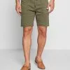 INDICODE JEANS THISTED - Short - Dark Green