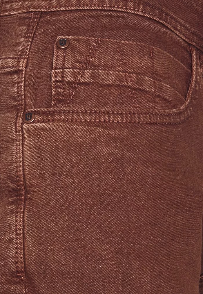 INDICODE JEANS MCINTOSH - Short En Jean - Rootbeer 6 INDICODE JEANS MCINTOSH - Short En Jean - Rootbeer – Image 6