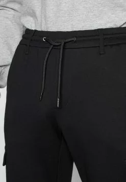 INDICODE JEANS Pantalon Cargo - Black -INDICODE JEANS Boutique b7e2e2310fa646958f6d9b310bf55310