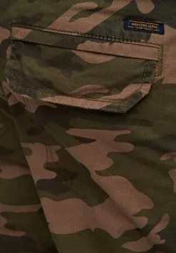 INDICODE JEANS LEVI - Pantalon Cargo - Dark Green -INDICODE JEANS Boutique b906c3632f2b4ae9b4348010a6bbd546