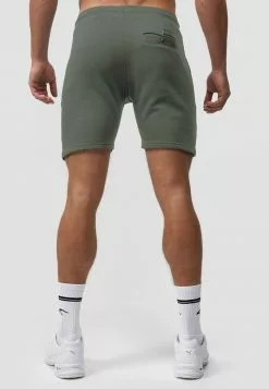 INDICODE JEANS Yates - Short - Laurel Wreath 6 INDICODE JEANS Yates - Short - Laurel Wreath -INDICODE JEANS Boutique bac2f5f188e14572b92e24c6a826136f