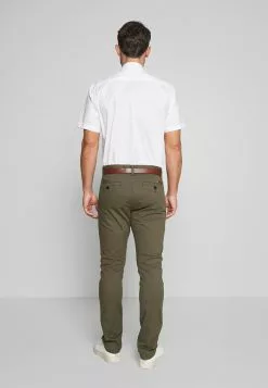 INDICODE JEANS GOVER - Chino - Army -INDICODE JEANS Boutique bbe457b563d547ed9bf01d28e183f21e