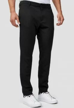 INDICODE JEANS Chino - Black 11 INDICODE JEANS Chino - Black -INDICODE JEANS Boutique bc2483f9464a4d6eb2f9d3f493bff0d5