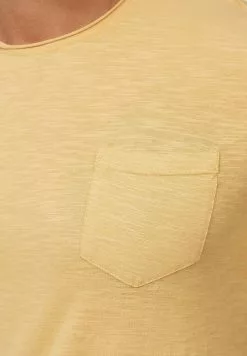 INDICODE JEANS WILBUR - T-shirt Imprimé - Yellow 9 INDICODE JEANS WILBUR - T-shirt Imprimé - Yellow -INDICODE JEANS Boutique be9fa336a91649d9b5ba515a0efd484d